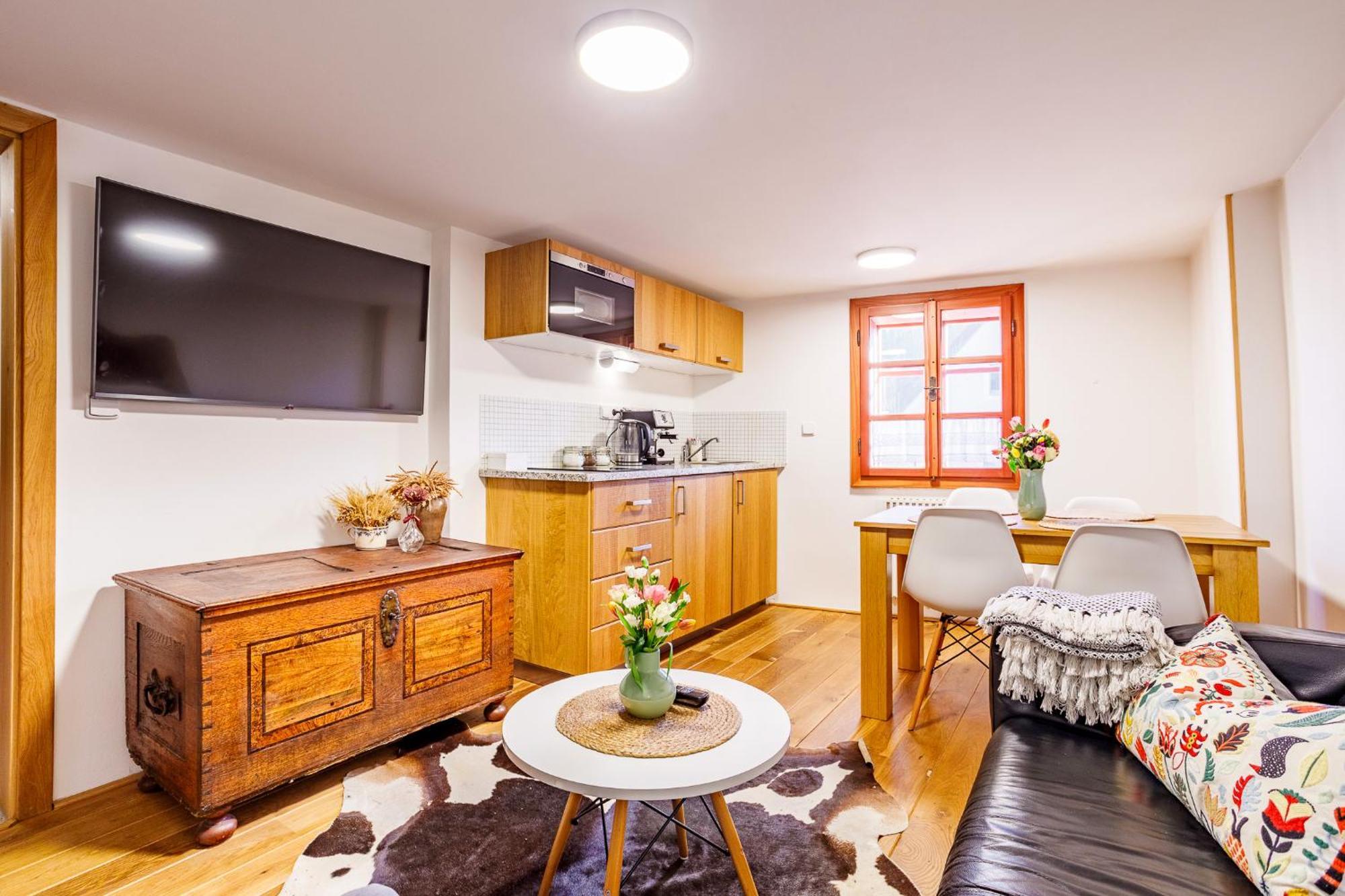 Apartments No.59 Loket Exterior photo