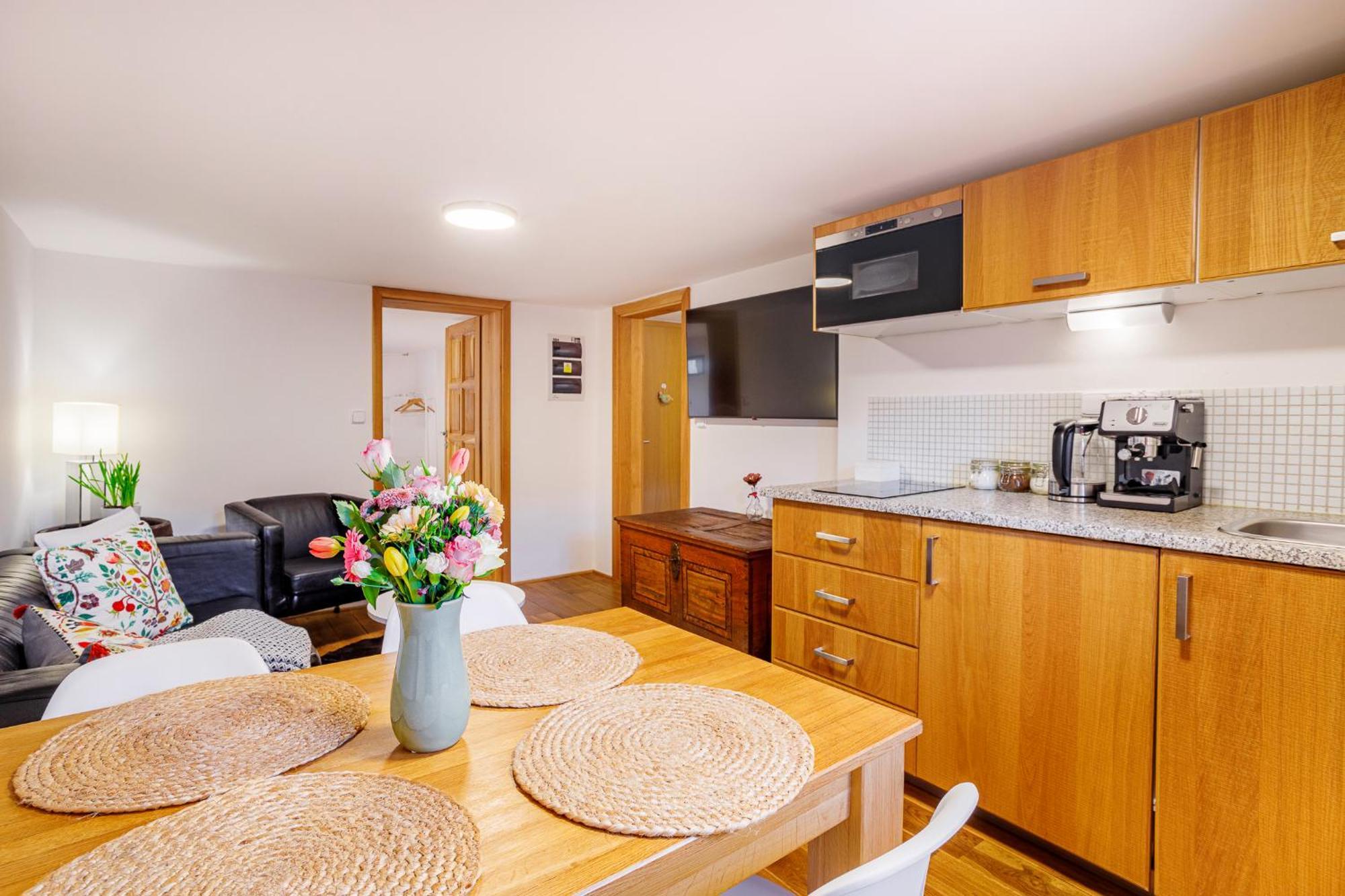 Apartments No.59 Loket Exterior photo
