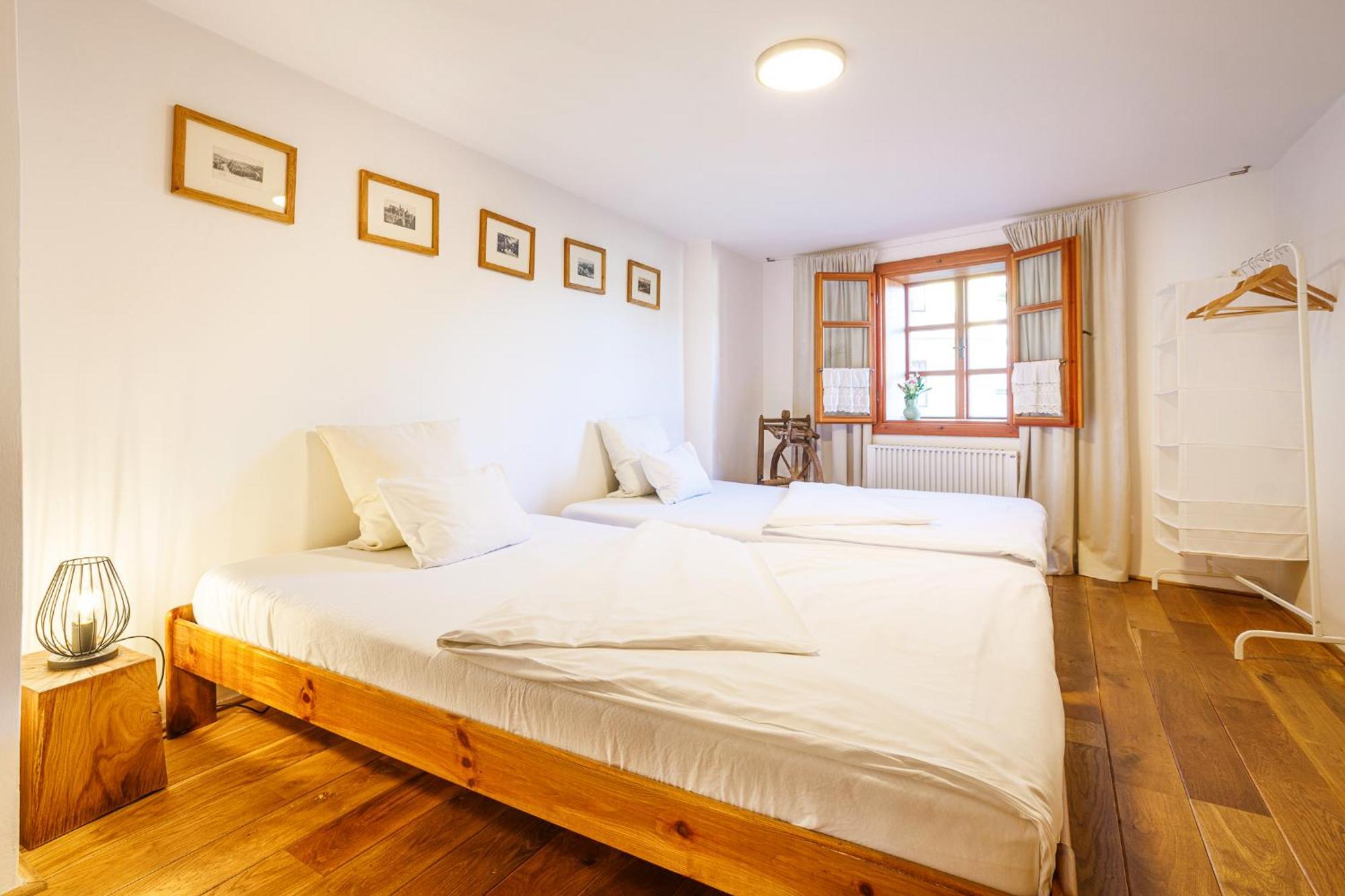 Apartments No.59 Loket Exterior photo